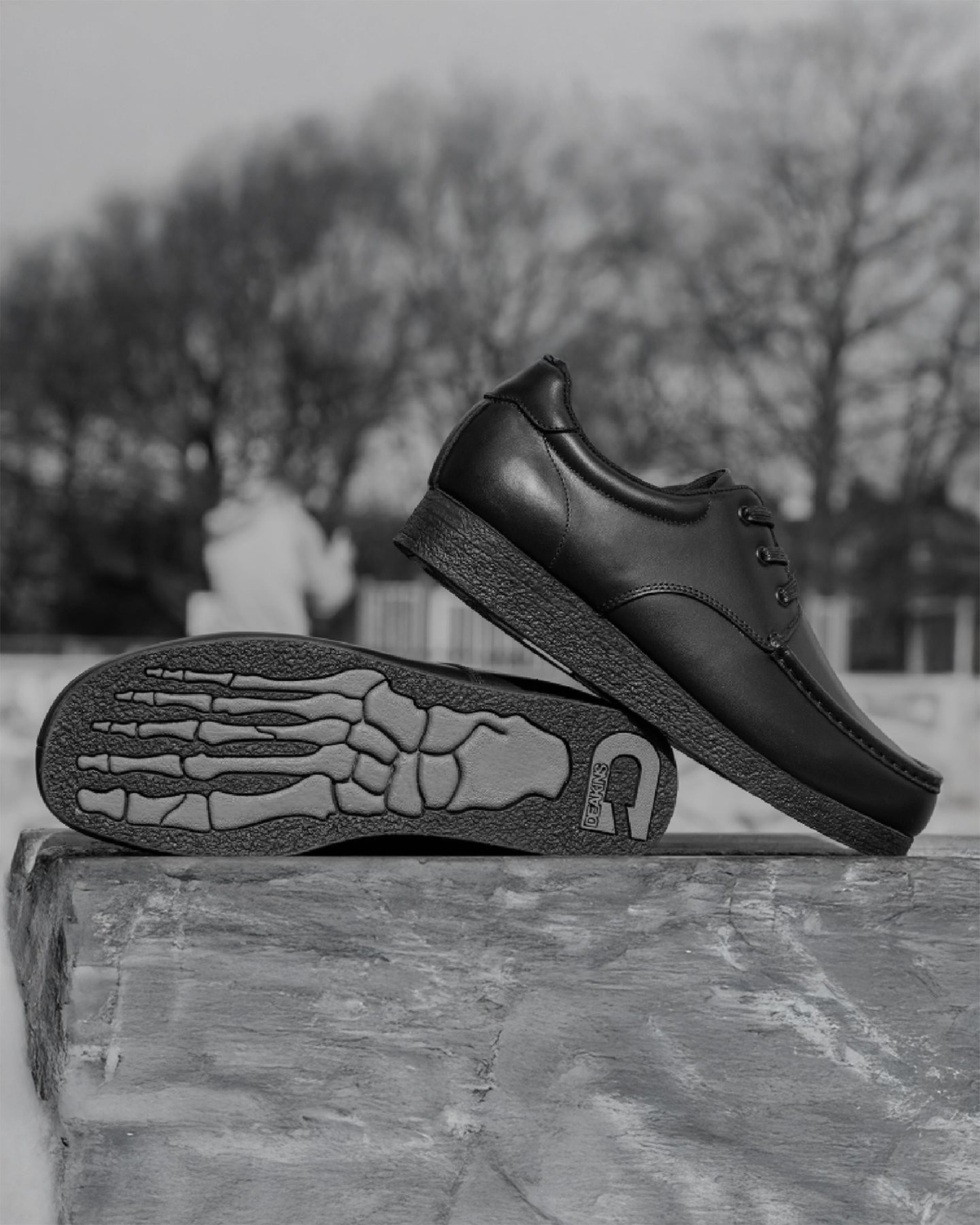 KIDS' FOOTWEAR