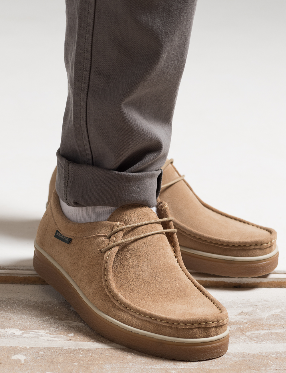 MEN'S OUTLET