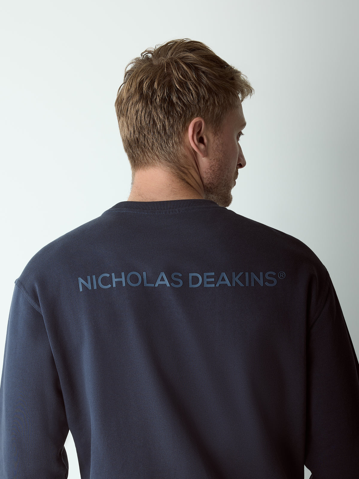Arundel Chest Pocket Sweatshirt Dark Navy