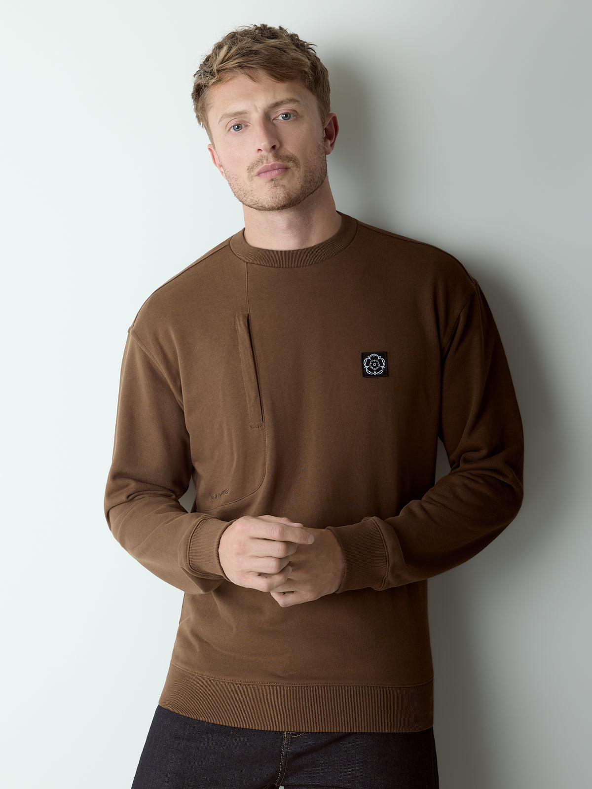 Arundel Chest Pocket Sweatshirt Earth
