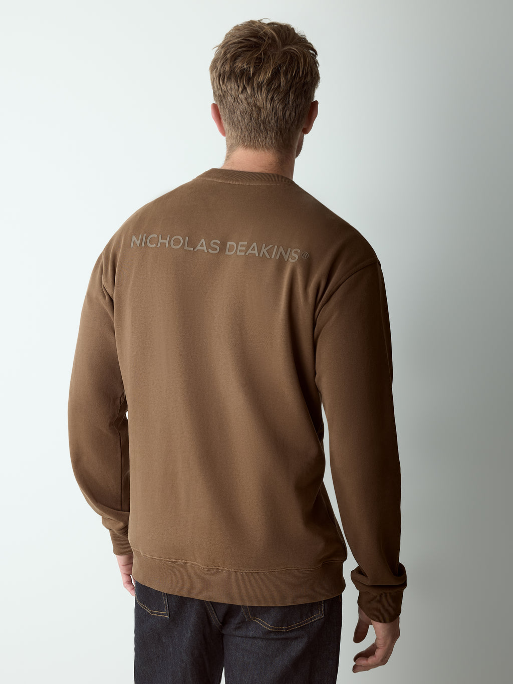 Arundel Chest Pocket Sweatshirt Earth