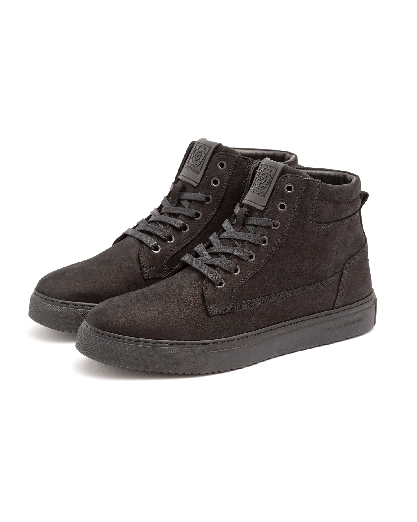 Saks Black