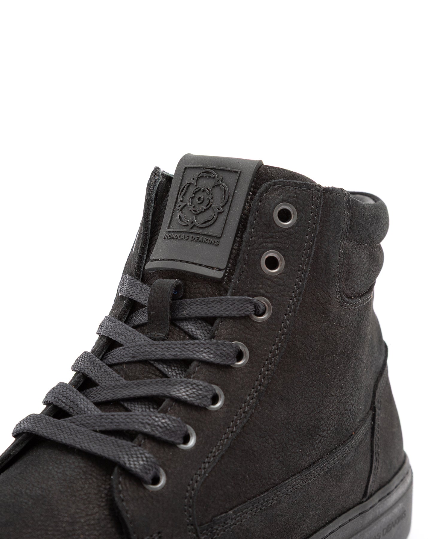Saks Black